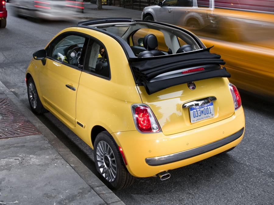  Fiat 500C Lounge 2011 года  (US) (фото 16 из 26)